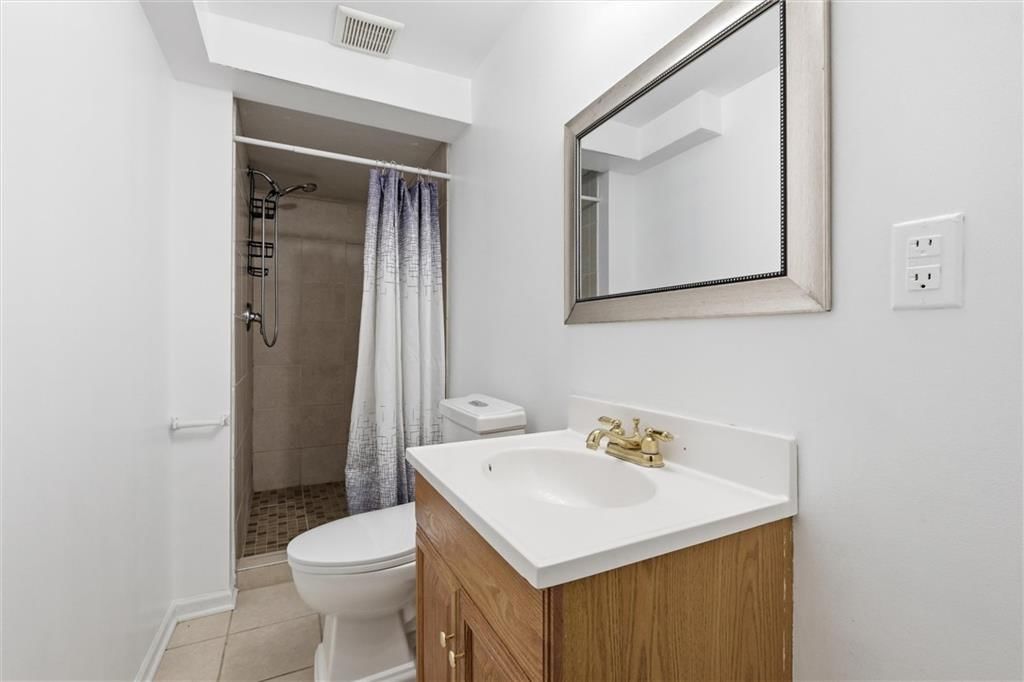 6621 Woodson Road — photo 23