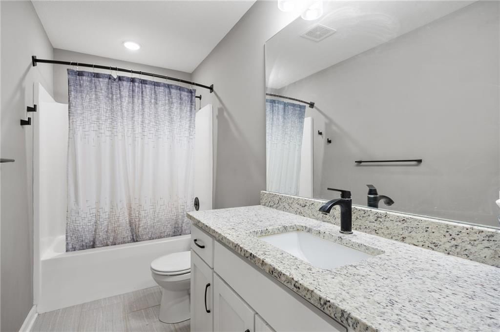 1225 Hillmann Lane — photo 31