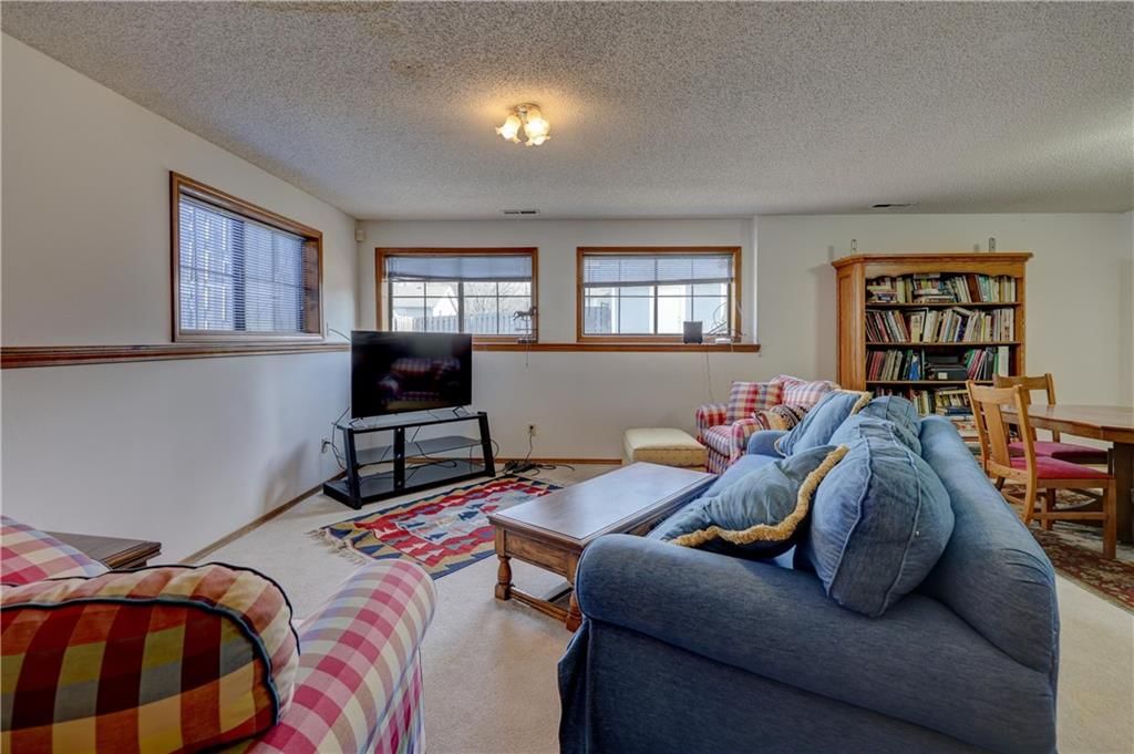 207 Suzanne Lane — photo 22