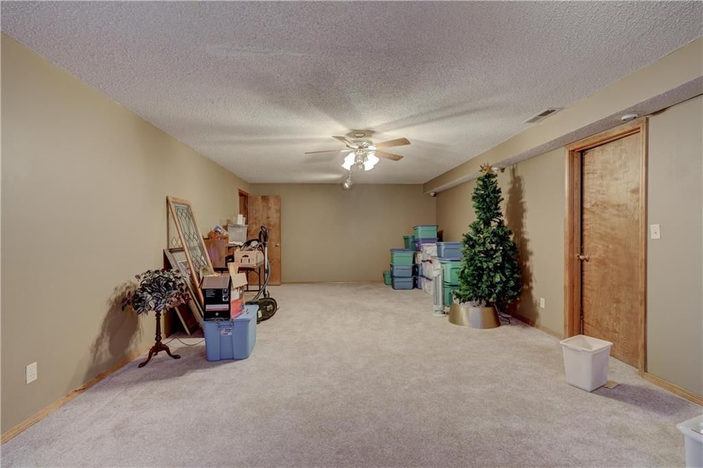 207 Suzanne Lane — photo 31