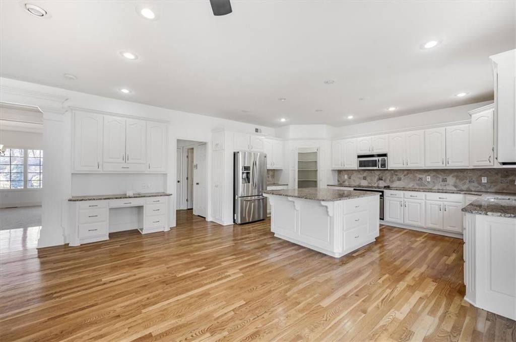 10105 NW River Hills Drive — photo 9