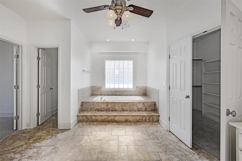 10105 NW River Hills Drive — photo 18