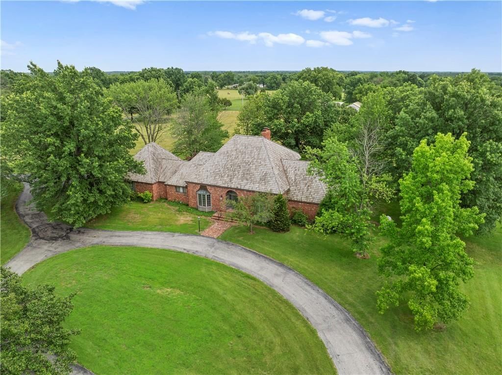 14908 E Pawhuska Road — photo 55