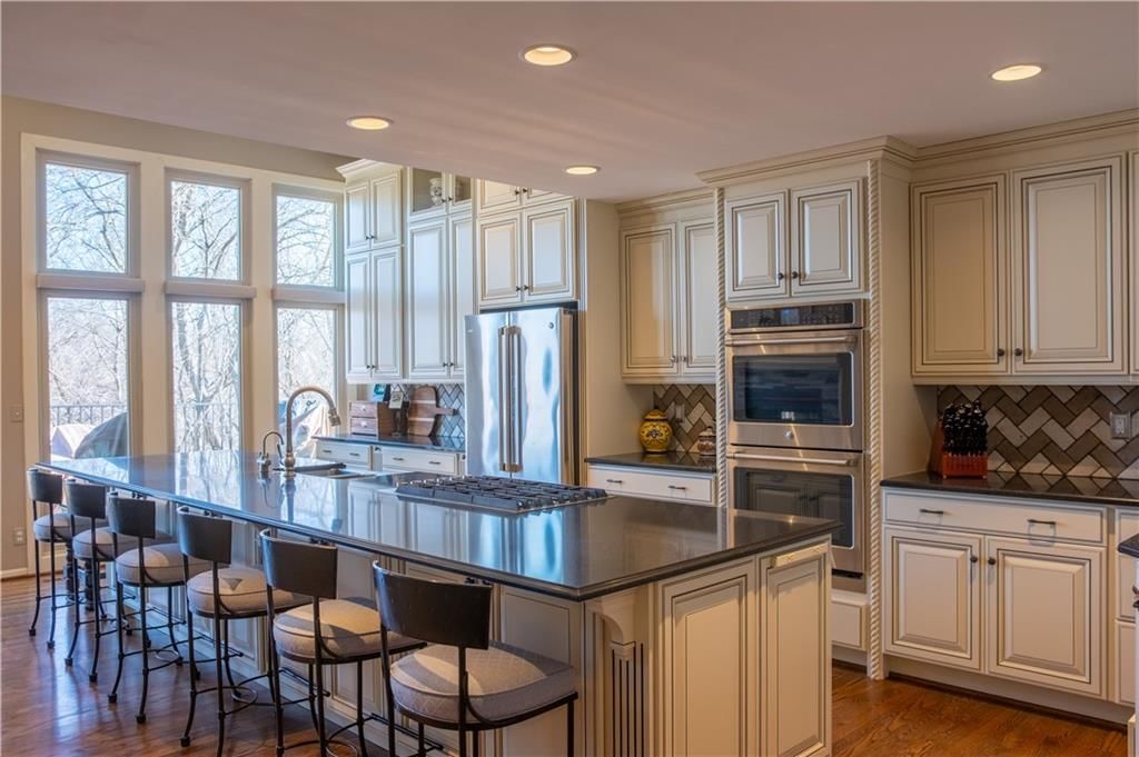 5537 Alden Street — photo 13