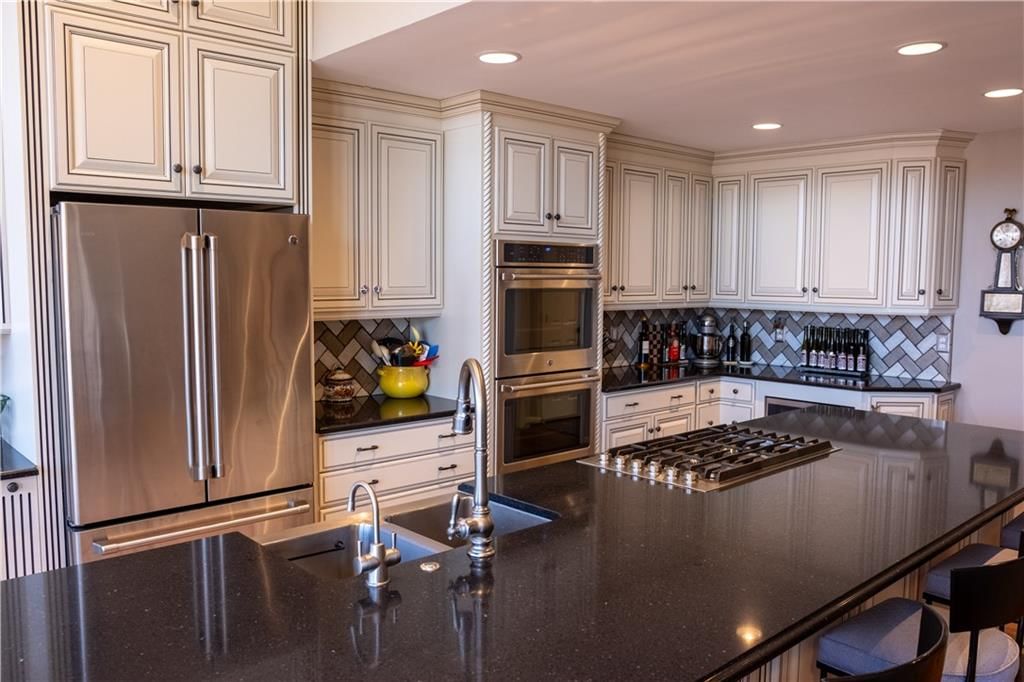 5537 Alden Street — photo 14