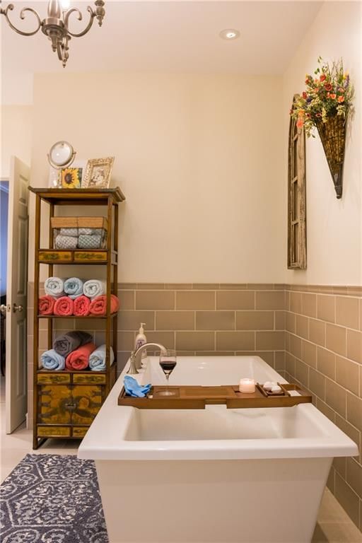 5537 Alden Street — photo 26