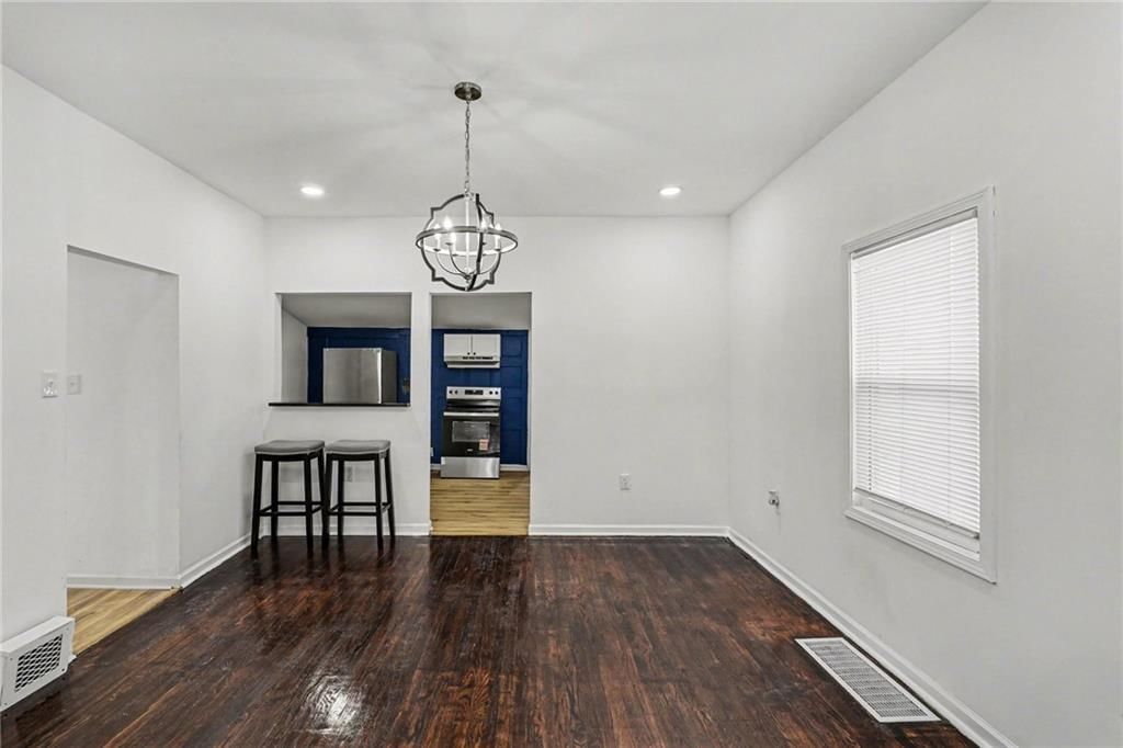 3028 Drury Avenue — photo 10