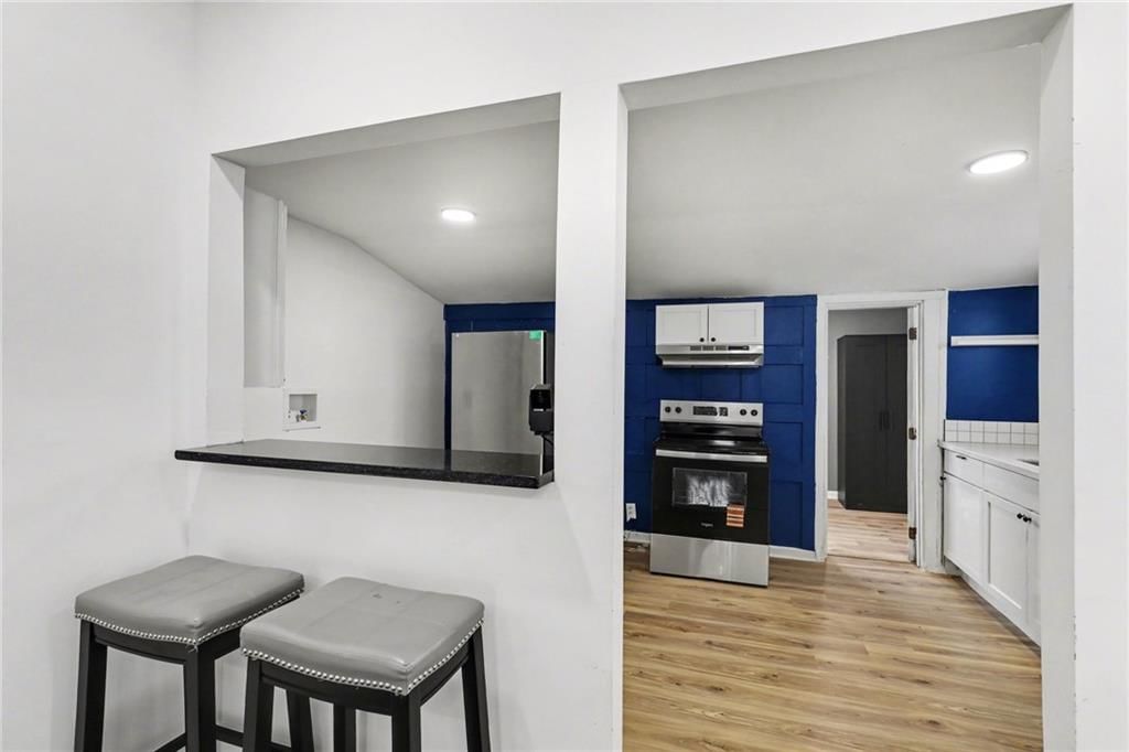 3028 Drury Avenue — photo 16