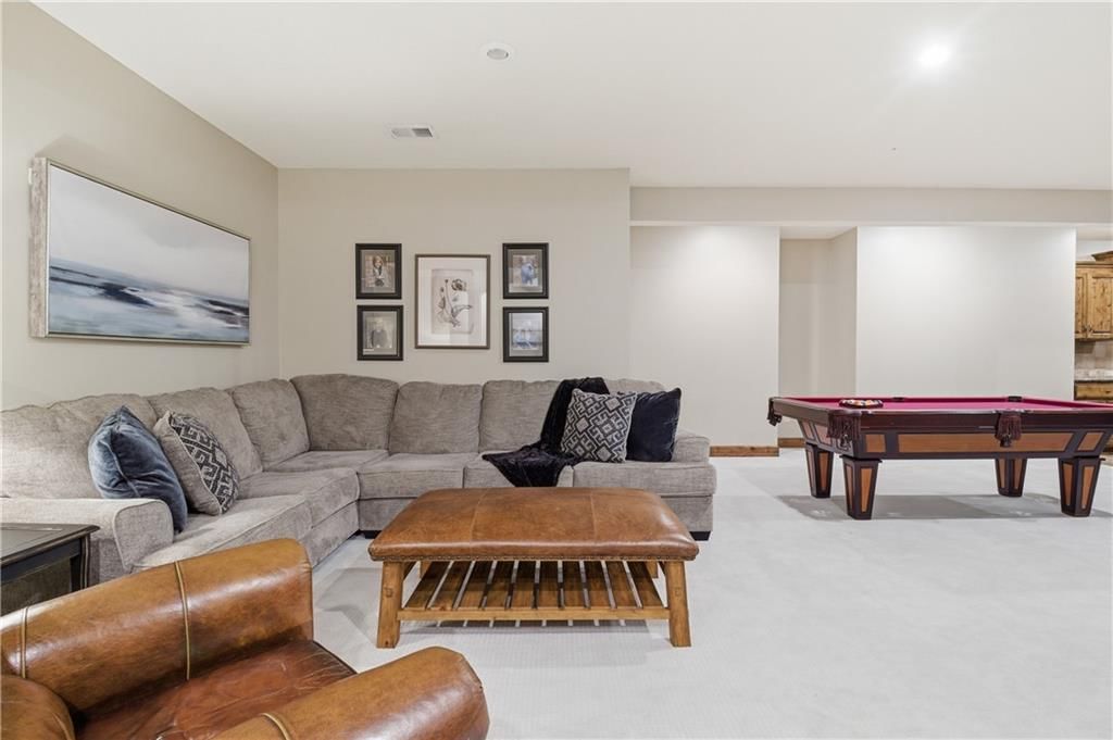 2914 W 155th Terrace — photo 41