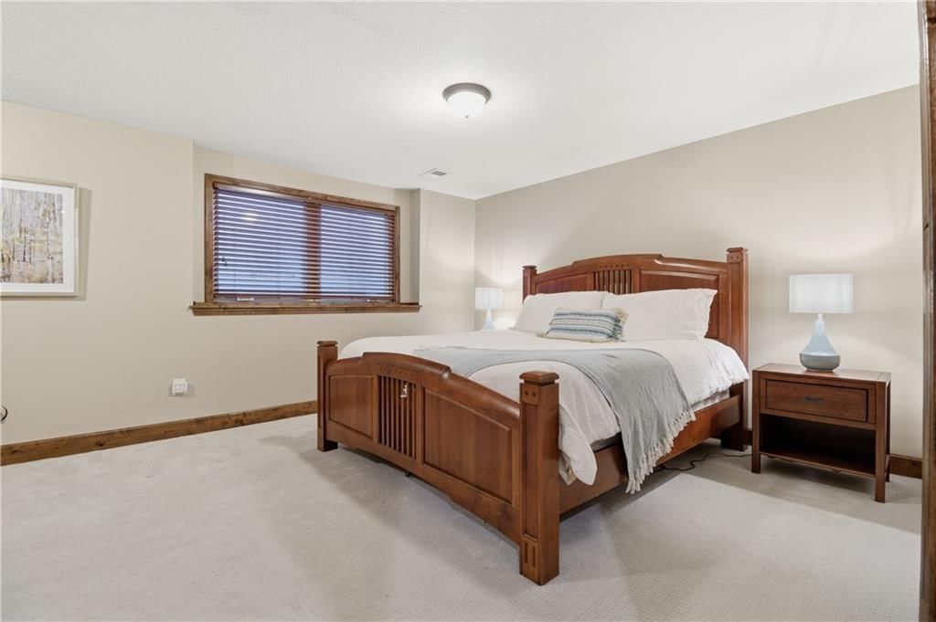 2914 W 155th Terrace — photo 44