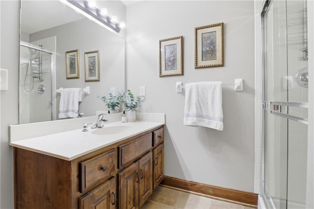 2914 W 155th Terrace — photo 45