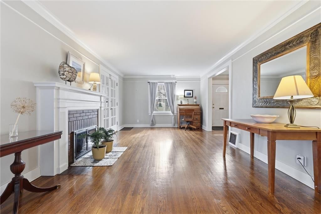 408 W 60TH Terrace — photo 12