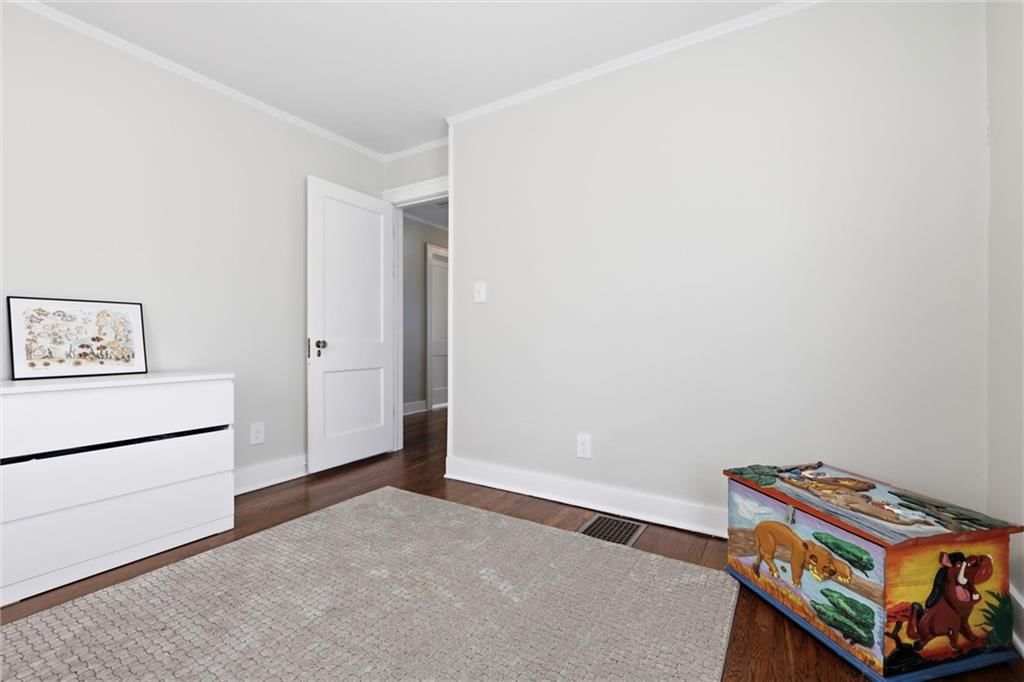 408 W 60TH Terrace — photo 32