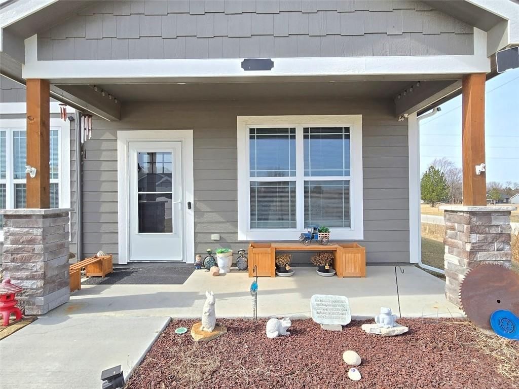 1702 Elderberry Lane — photo 5