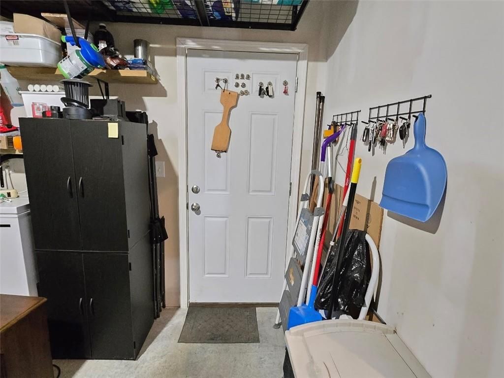 1702 Elderberry Lane — photo 31