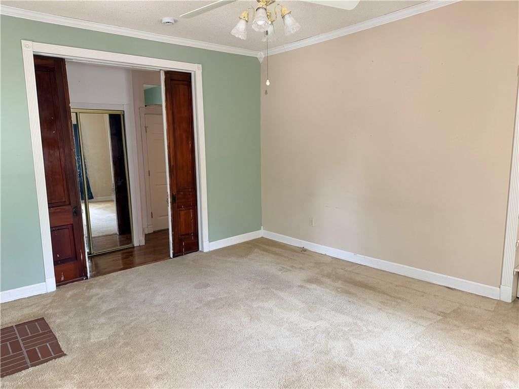 133 S Mulberry Street — photo 20