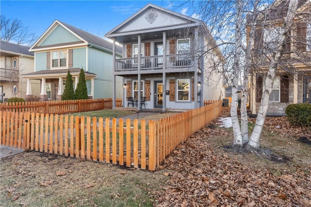 521 SW 15th Street — photo 3
