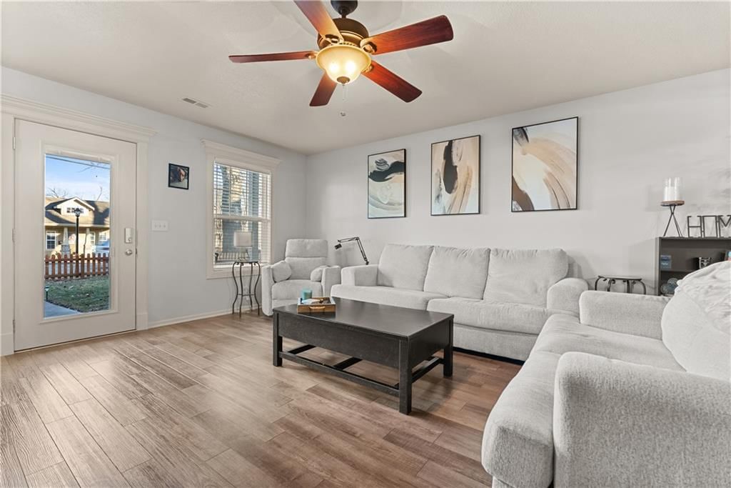 521 SW 15th Street — photo 9
