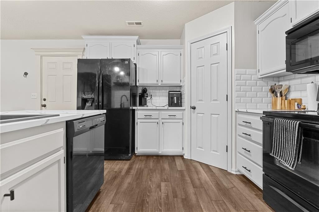 521 SW 15th Street — photo 14