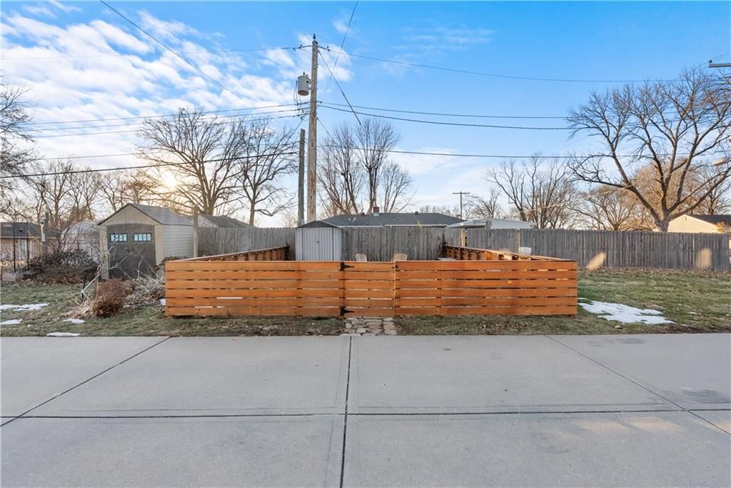 521 SW 15th Street — photo 35