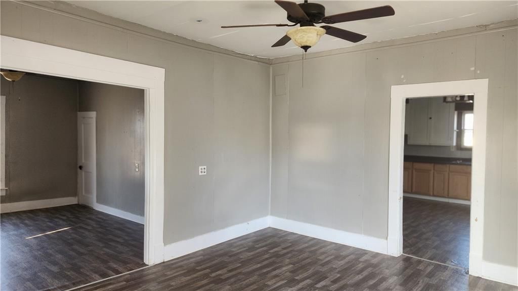 205 W Corrine Street — photo 4