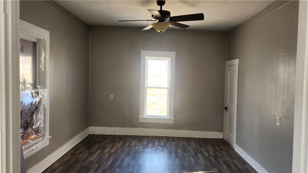 205 W Corrine Street — photo 16