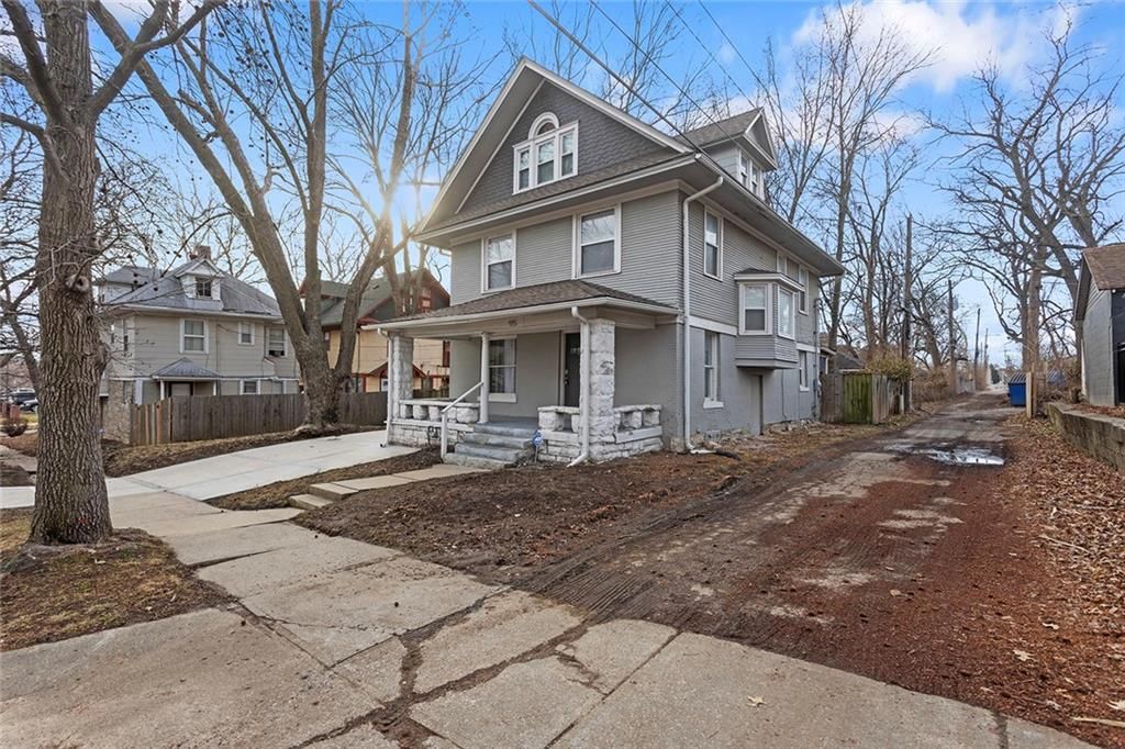 915 E 29th Street — photo 29
