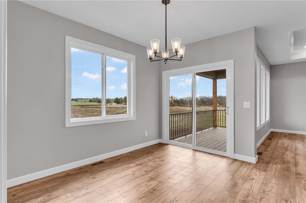 406 Glenn Court — photo 17