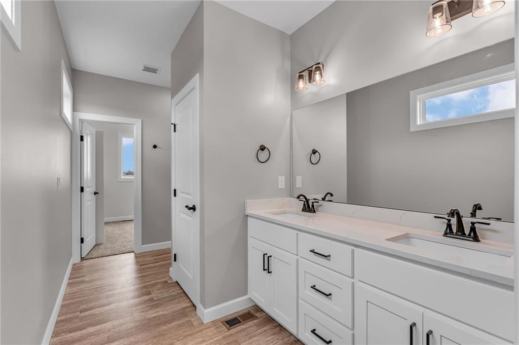 406 Glenn Court — photo 20