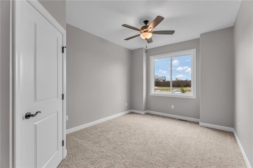 406 Glenn Court — photo 24