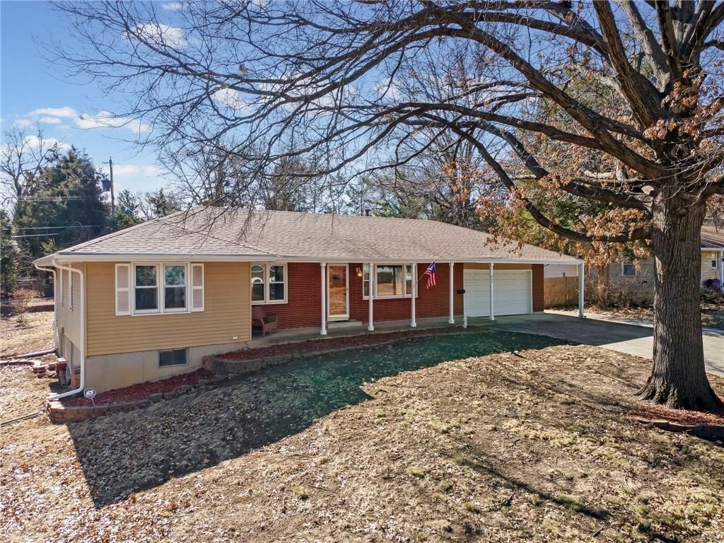 807 NE 60th Terrace, Kansas City, MO