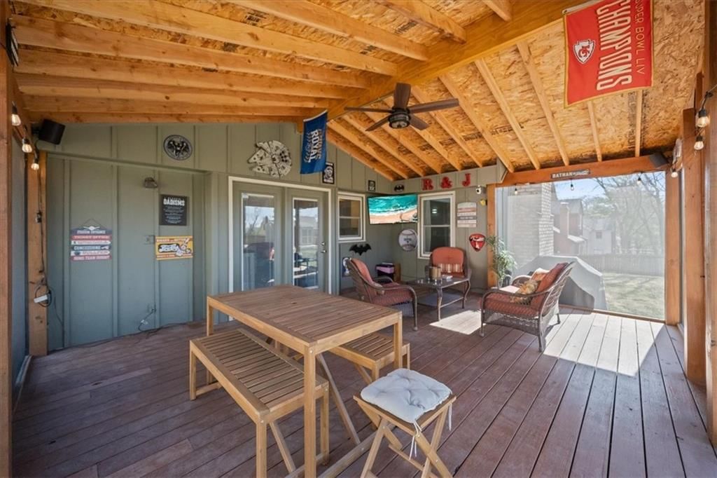 7006 Long Avenue — photo 34