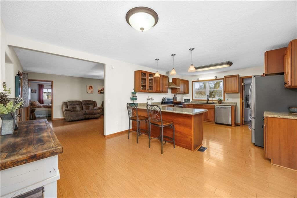 302 Spruce Street — photo 7