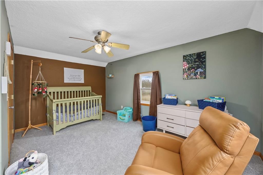 302 Spruce Street — photo 22