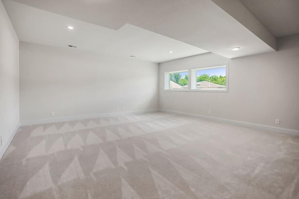 16775 S Hall Street — photo 28