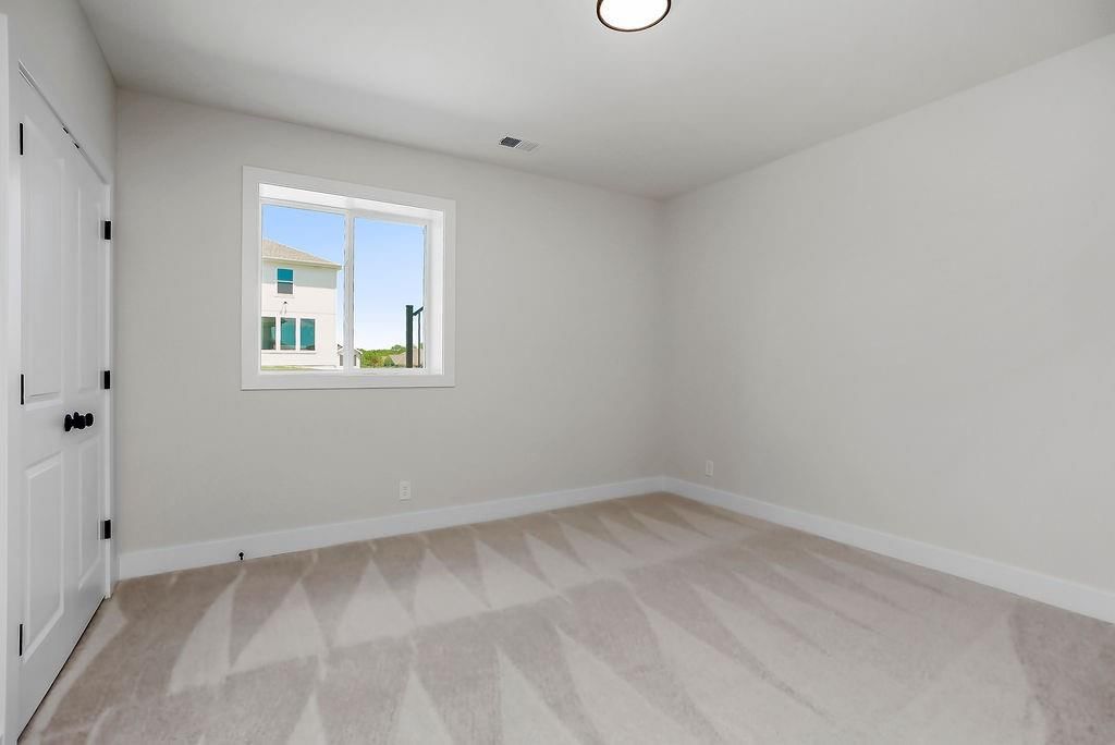 16775 S Hall Street — photo 31