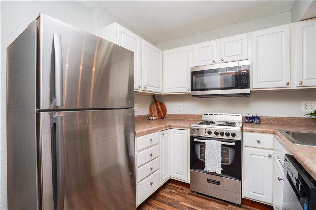 1505 W 25th Court — photo 7