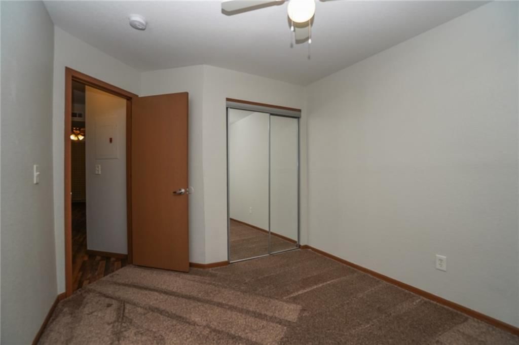 1505 W 25th Court — photo 15
