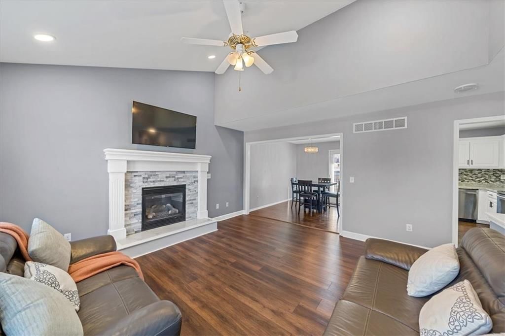 1216 N Parkway Drive — photo 7