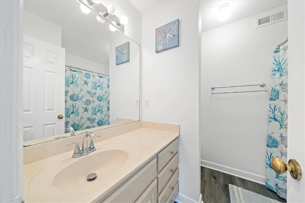 1216 N Parkway Drive — photo 17