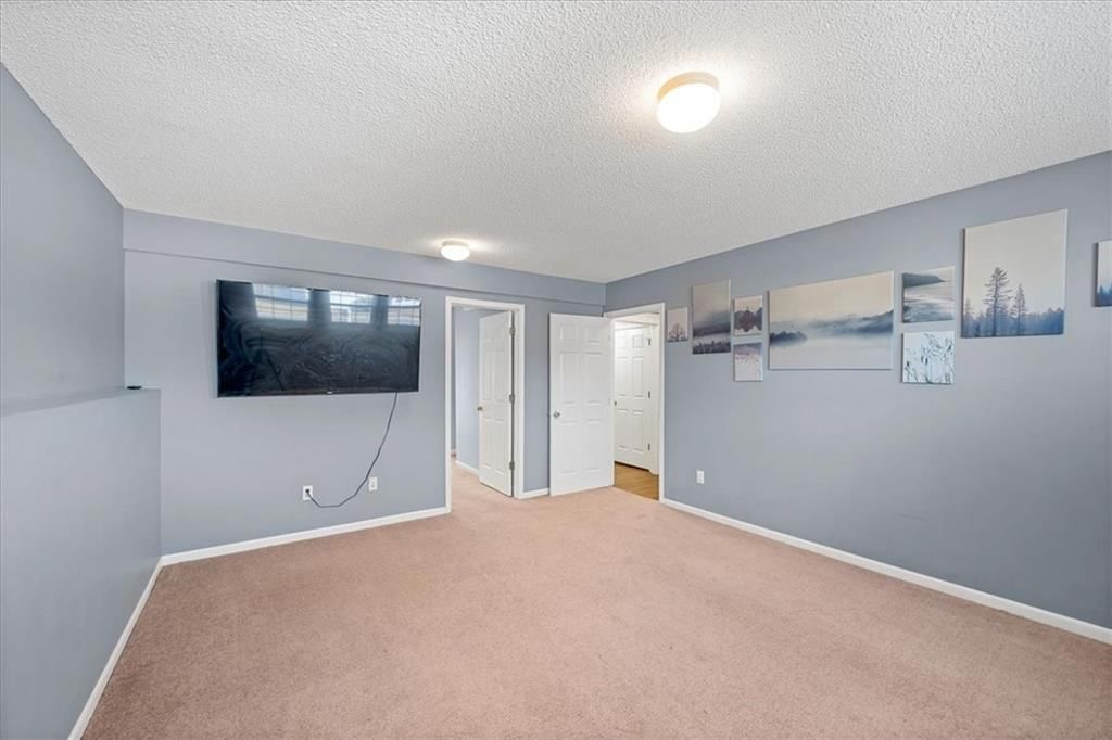 1216 N Parkway Drive — photo 21