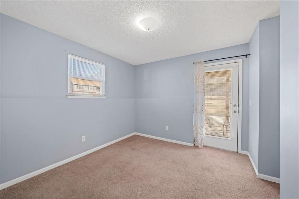 1216 N Parkway Drive — photo 22
