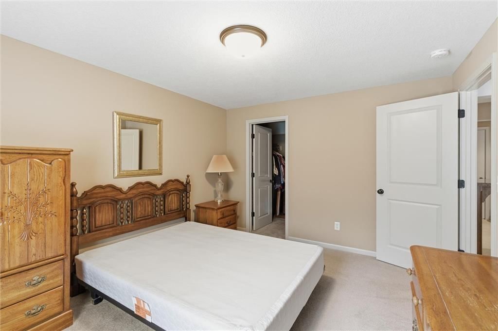 7101 N Cypress Avenue — photo 31