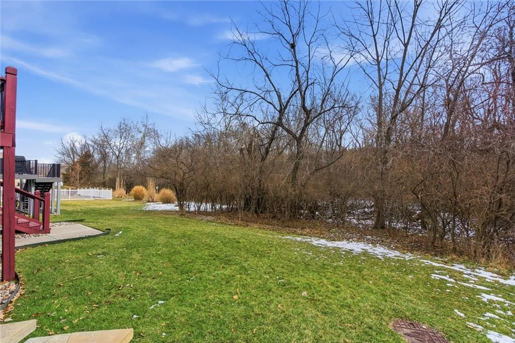 7101 N Cypress Avenue — photo 35