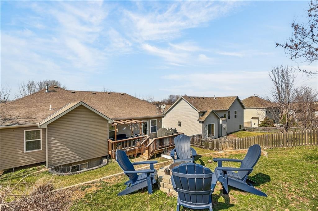10201 N Willow Avenue — photo 34