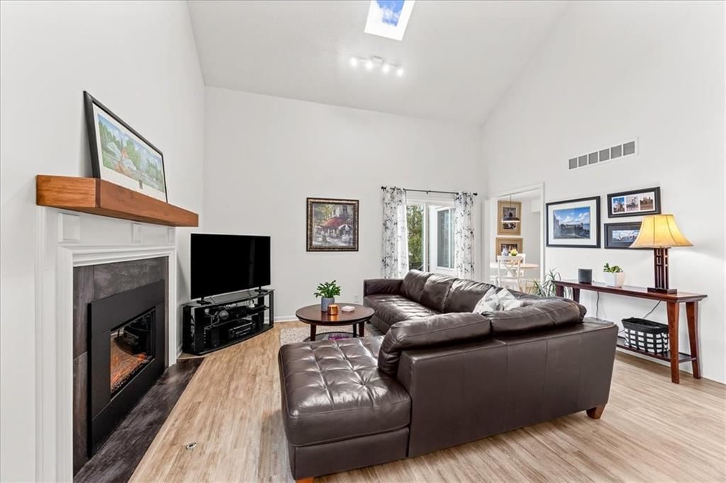 10710 W 115th Street — photo 5