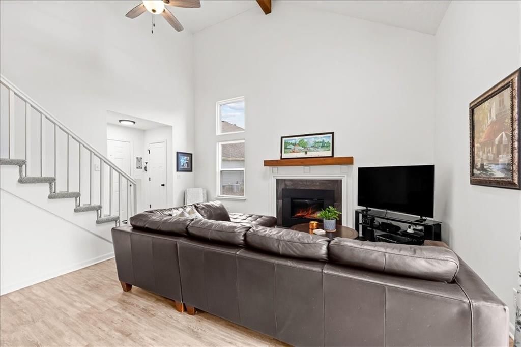 10710 W 115th Street — photo 7