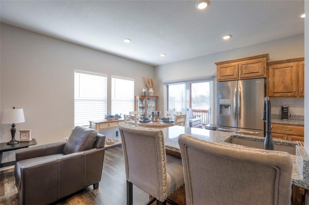 100 N McGee Street — photo 11