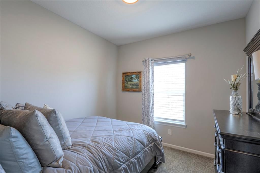 100 N McGee Street — photo 23
