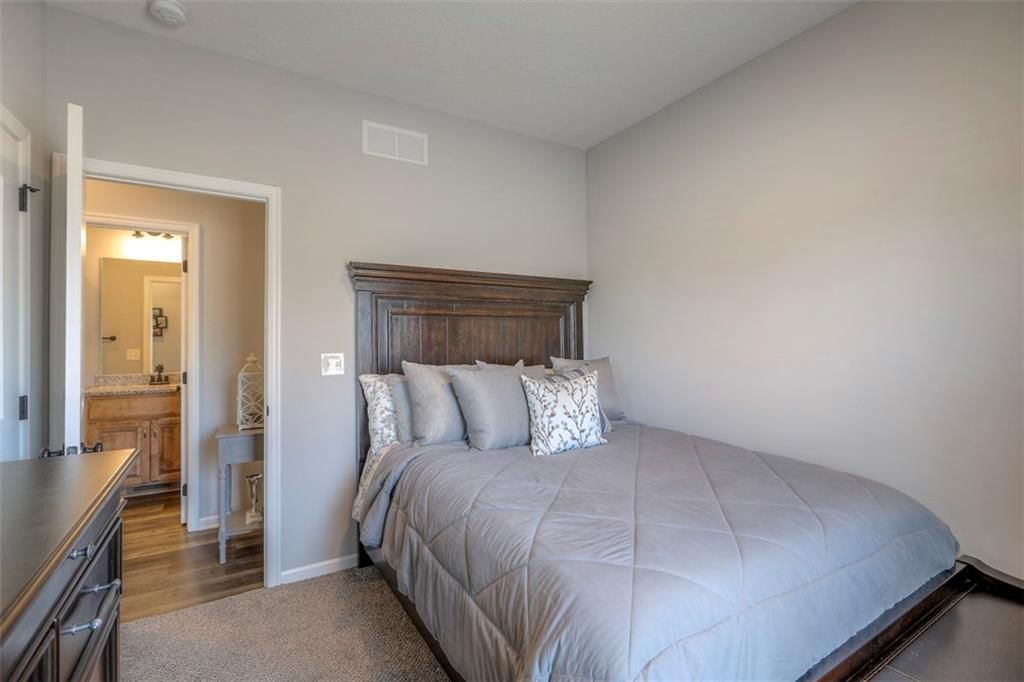 100 N McGee Street — photo 24